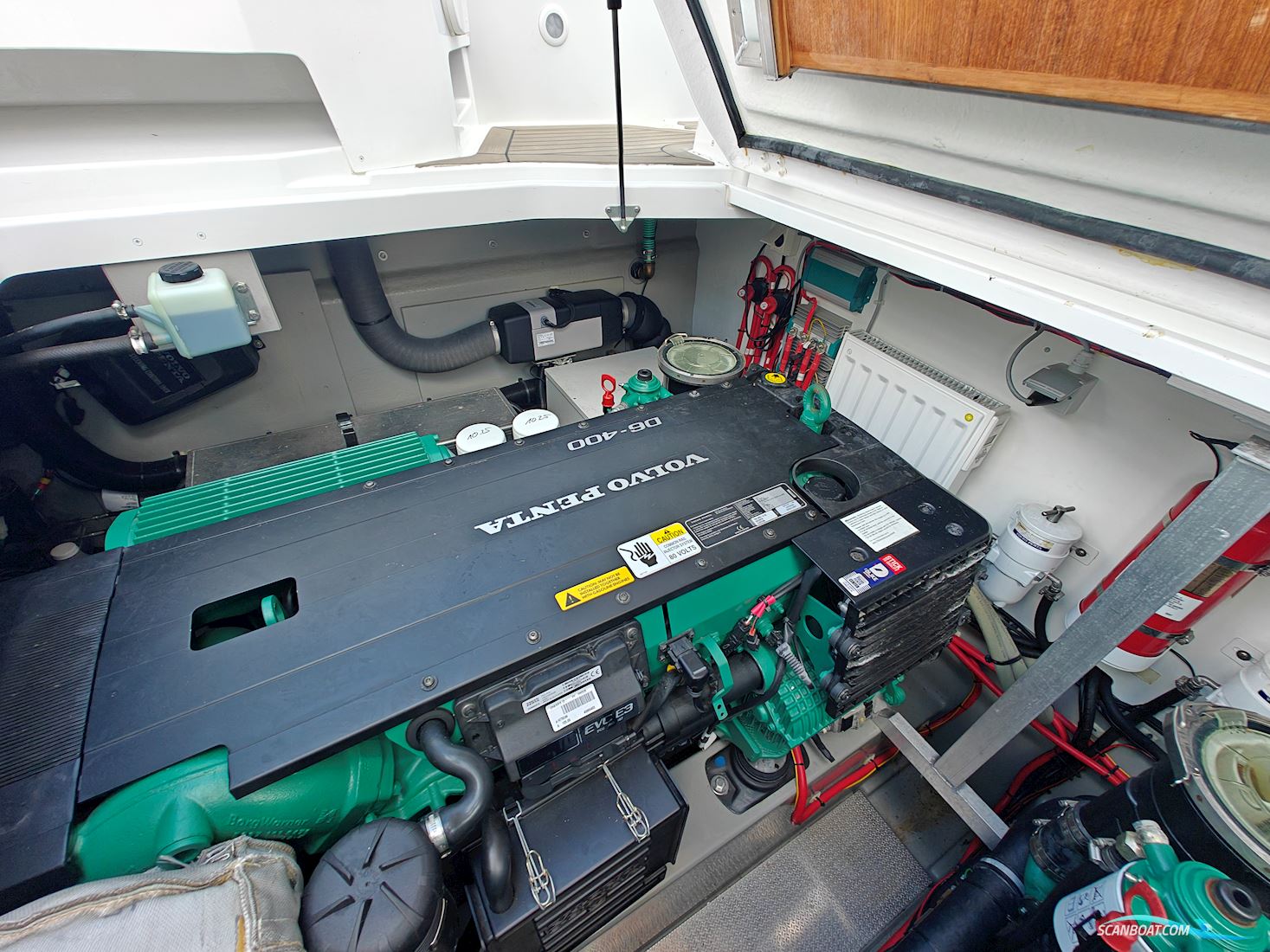 Sargo 33 Explorer