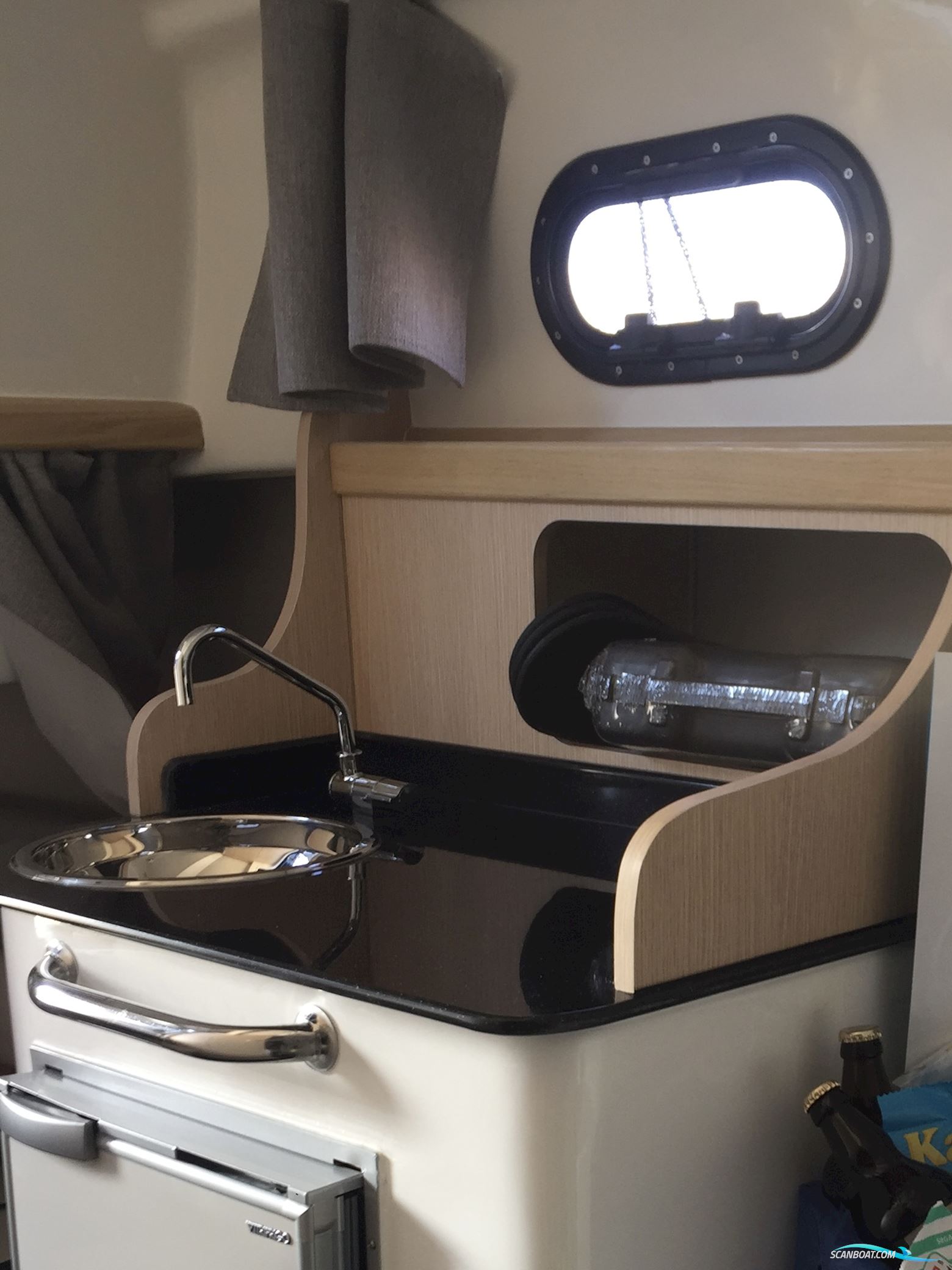 Saver 690 Cabin Sport