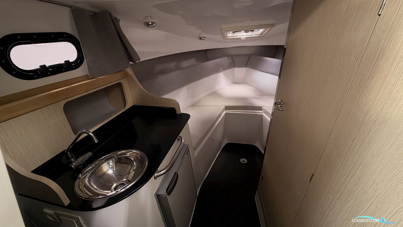 Saver 690 Cabin Sport