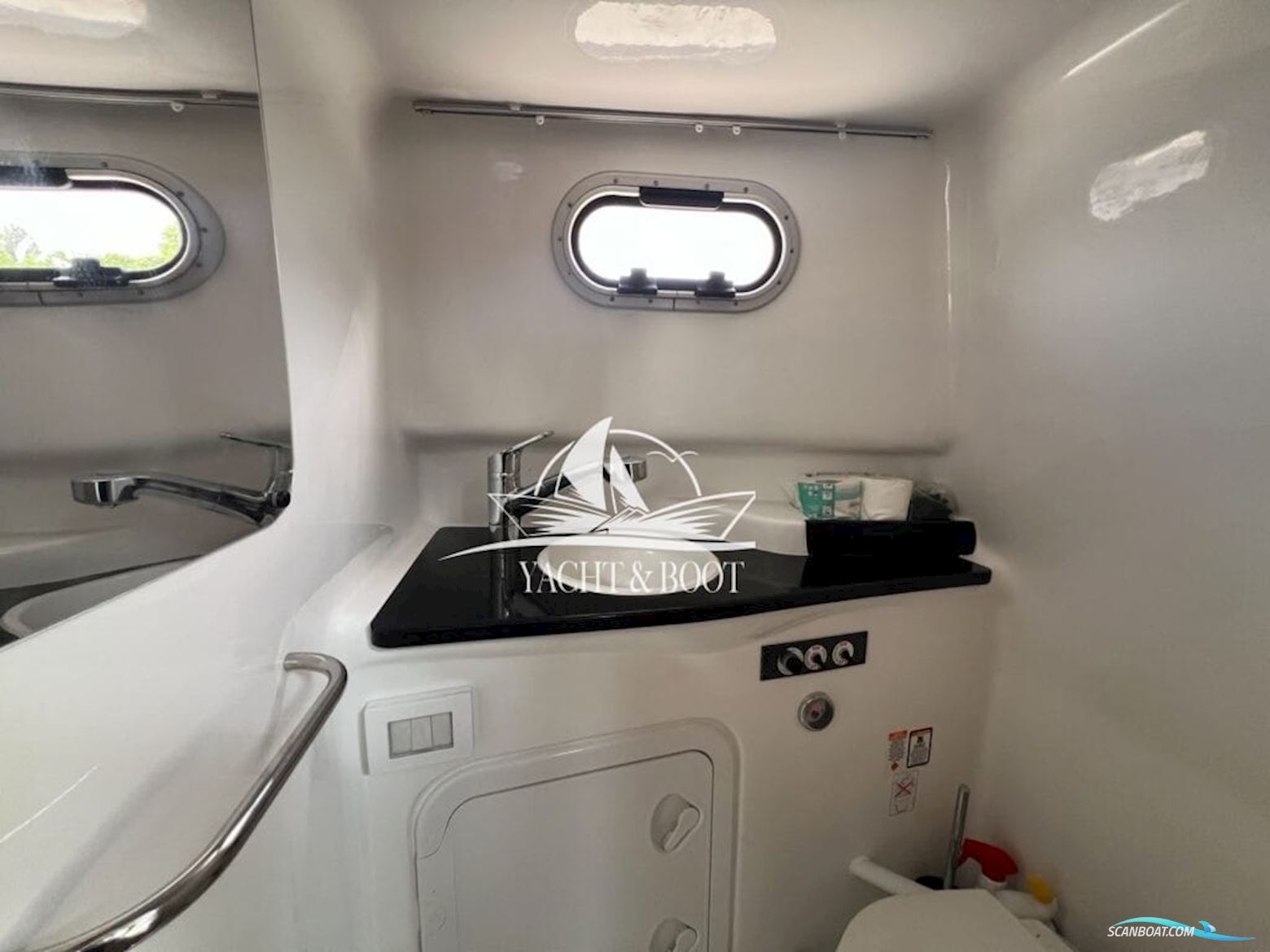 Saver 750 Cabin