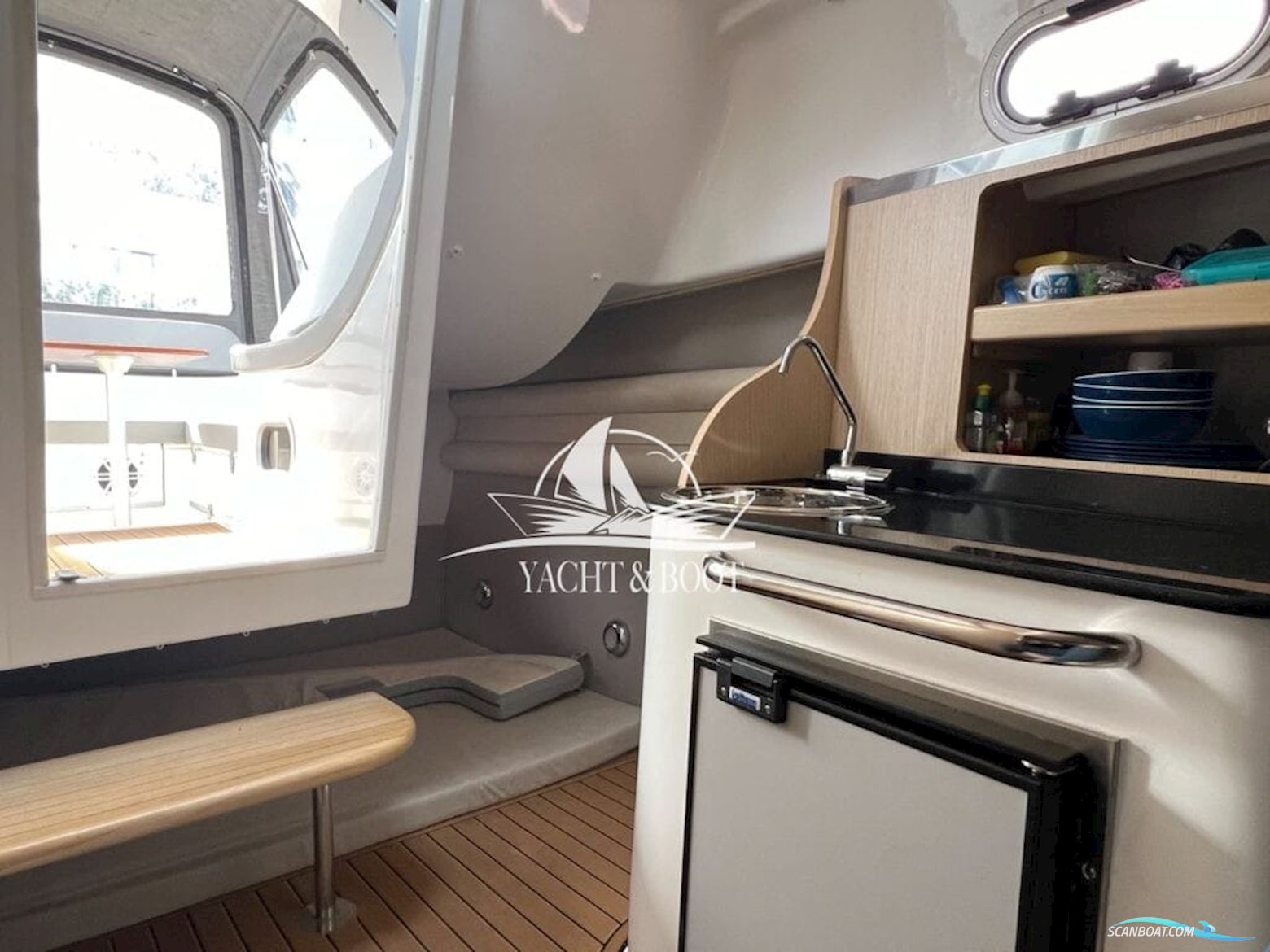 Saver 750 Cabin