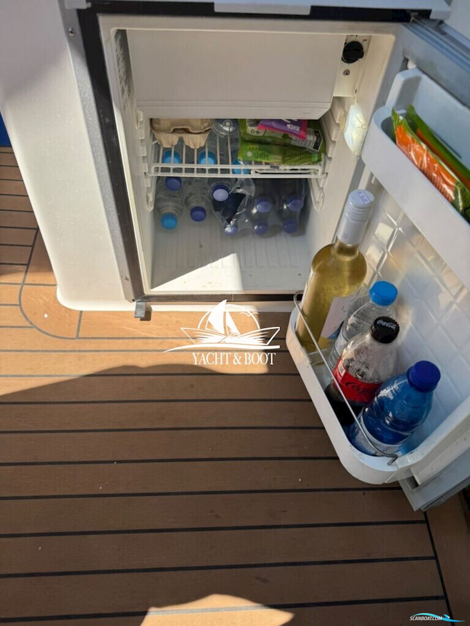 Saver 830 Cabin