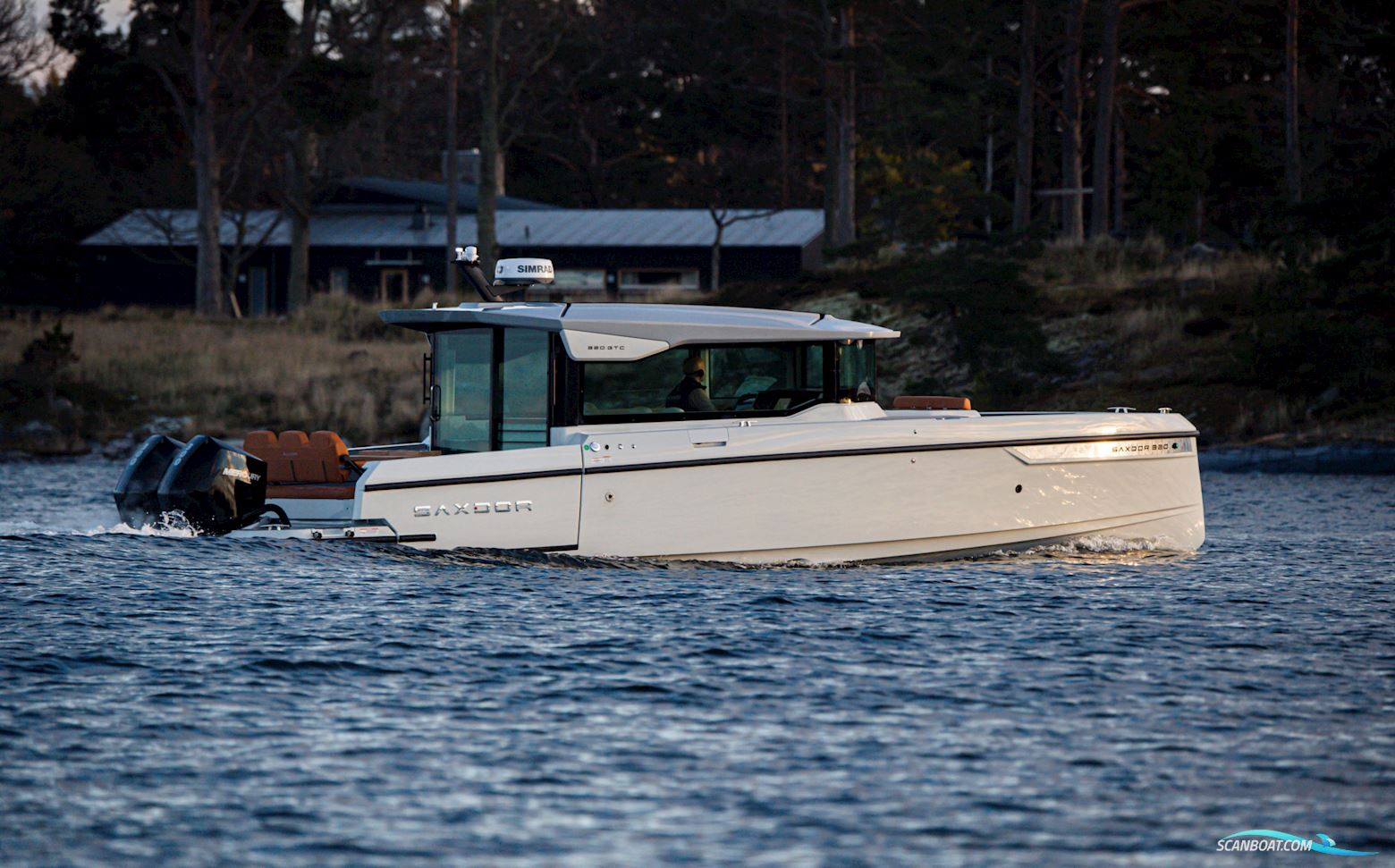 Saxdor 320 Gtc (2023) Motorbåd 2023, med Mercury V8 motor, Sverige