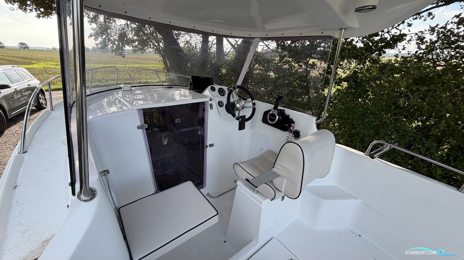 SCANDICA 550 pilothouse