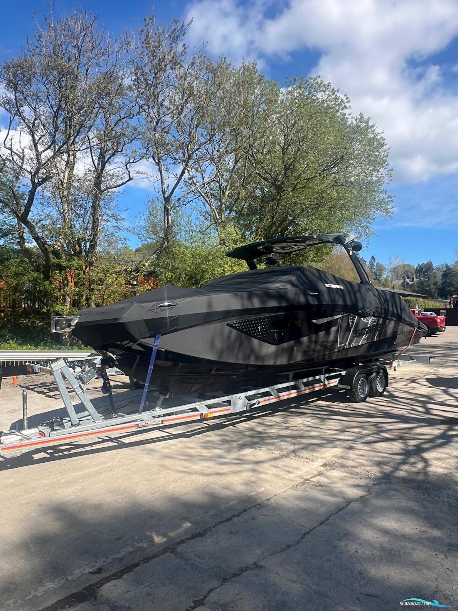 Scarab 285 ID Motorbåd 2023, med Rotax motor, England