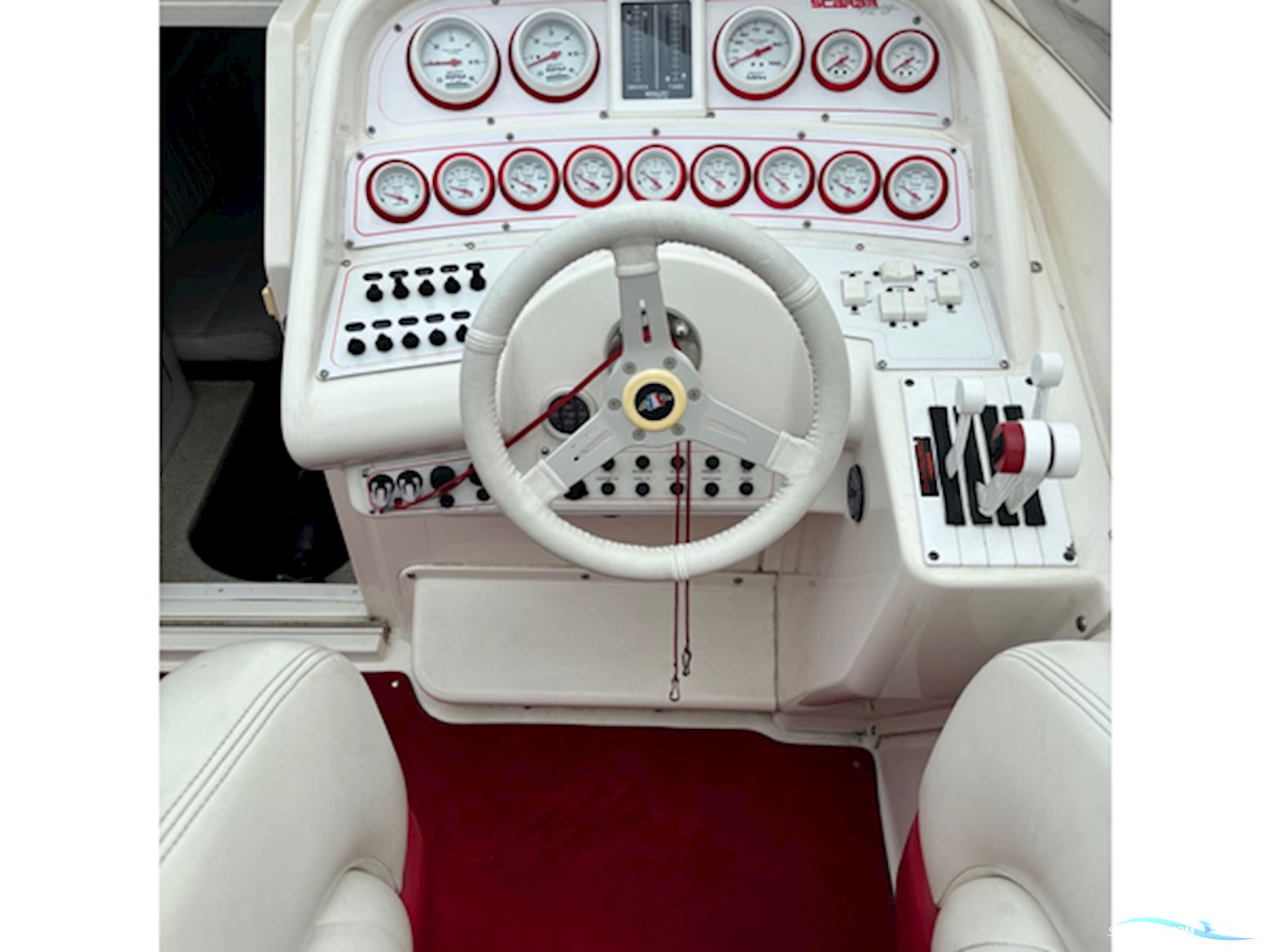 Scarab 33 AVS (2*500 hk ) Powerboat Fountain -formula Baja Cigarette ( Nedsat 80.000.- )