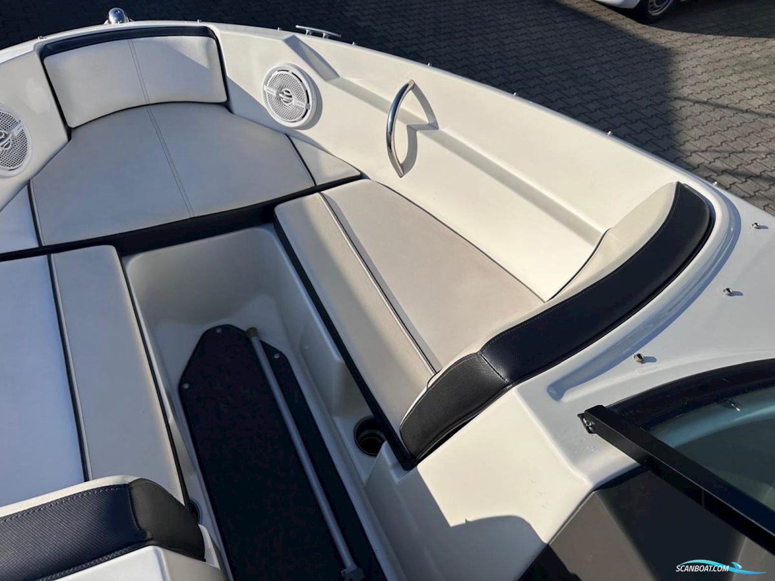 Sea Ray 190 Sport Bowrider