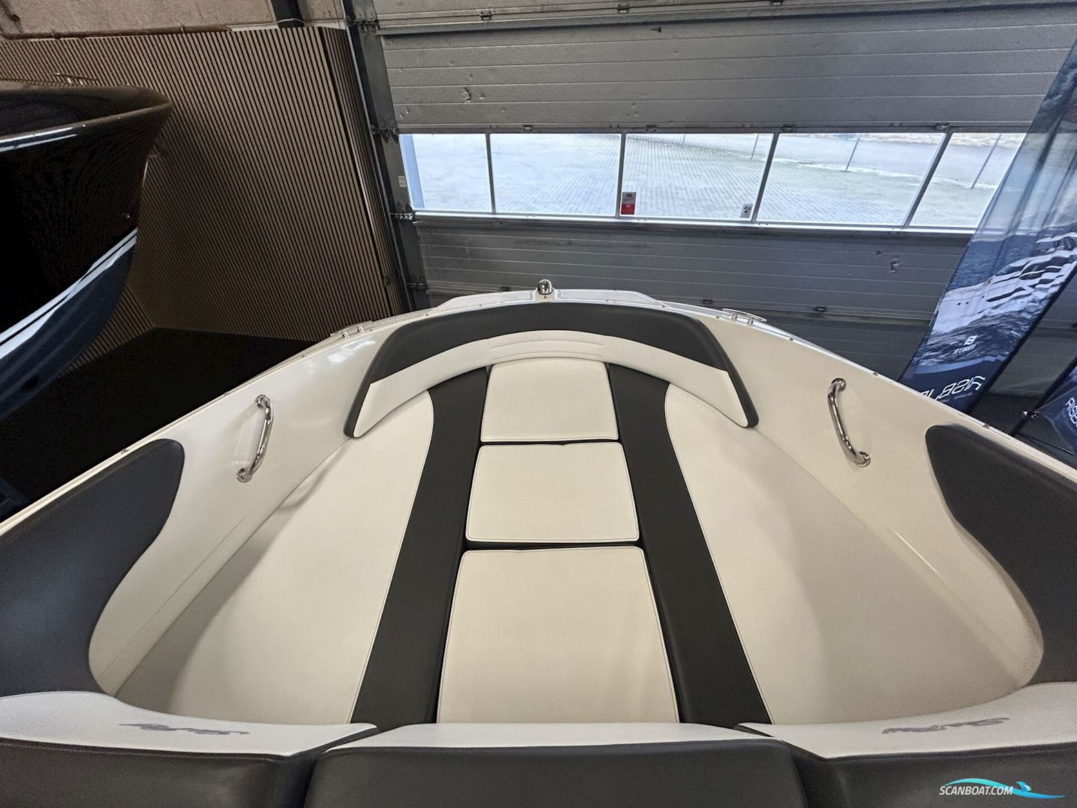 Sea Ray 190 Spx I/B (2016)