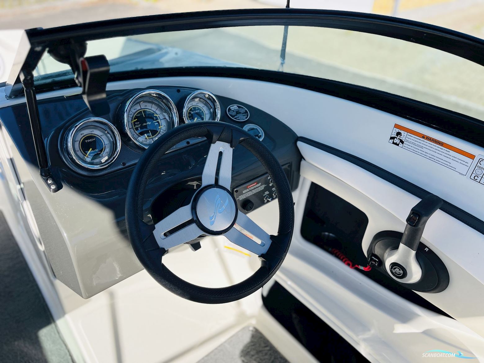 Sea Ray 190 Sunsport