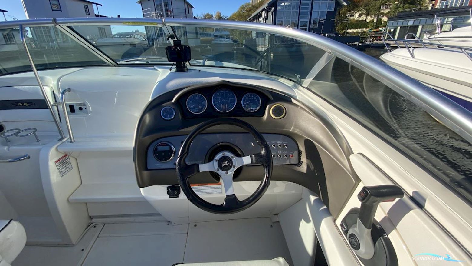 Sea Ray 220 Sun Sport