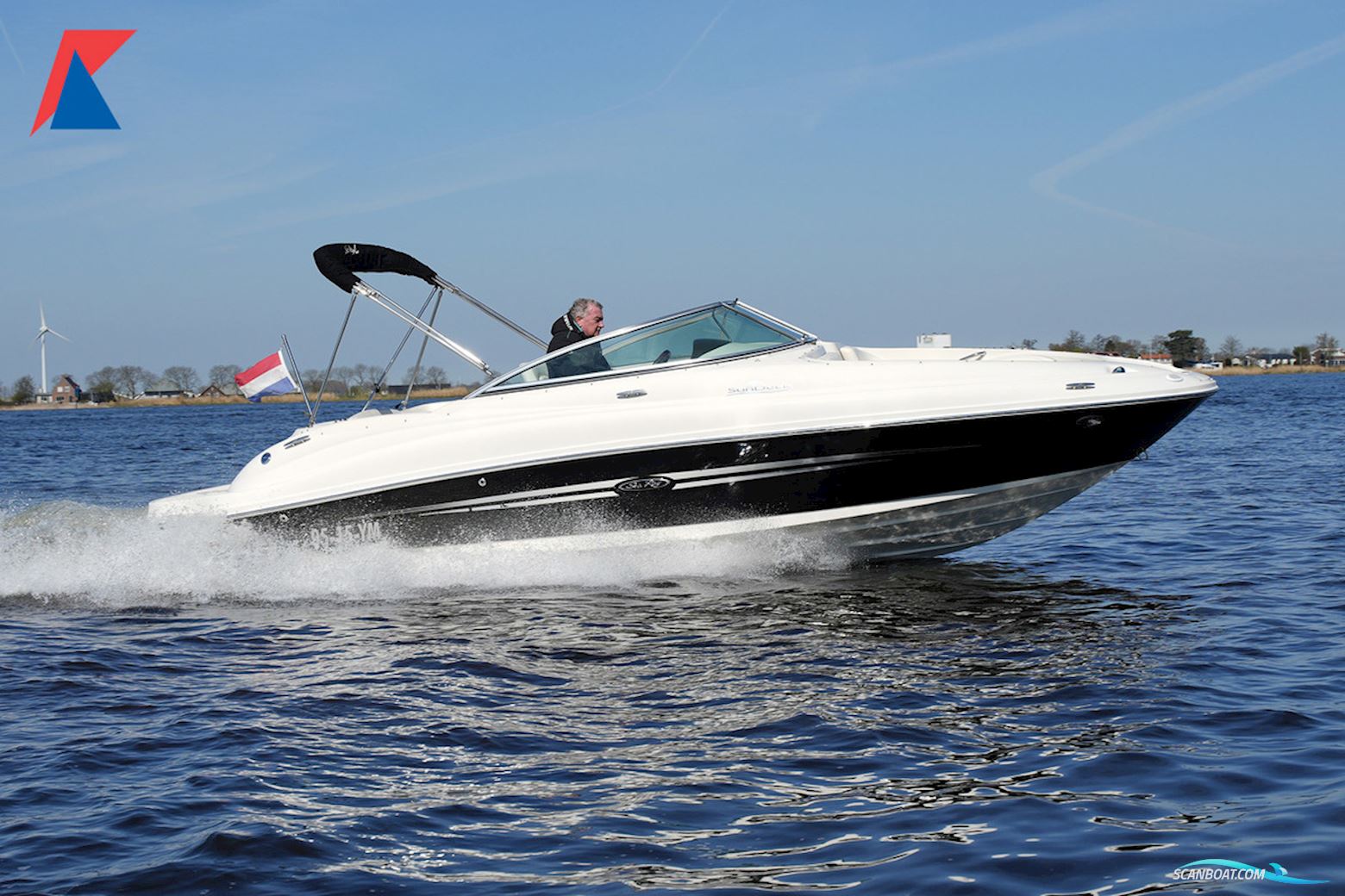 Sea Ray 220 Sundeck Motorbåd 2008, Holland