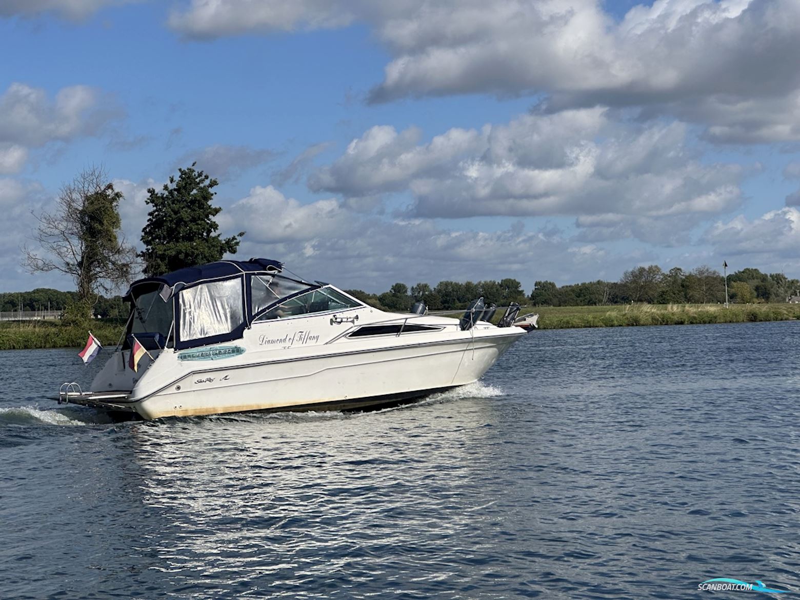 Sea Ray 220DA