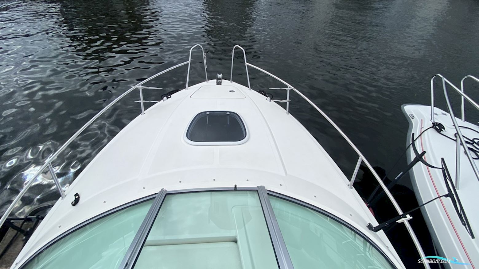 Sea Ray 235 WEEKENDER