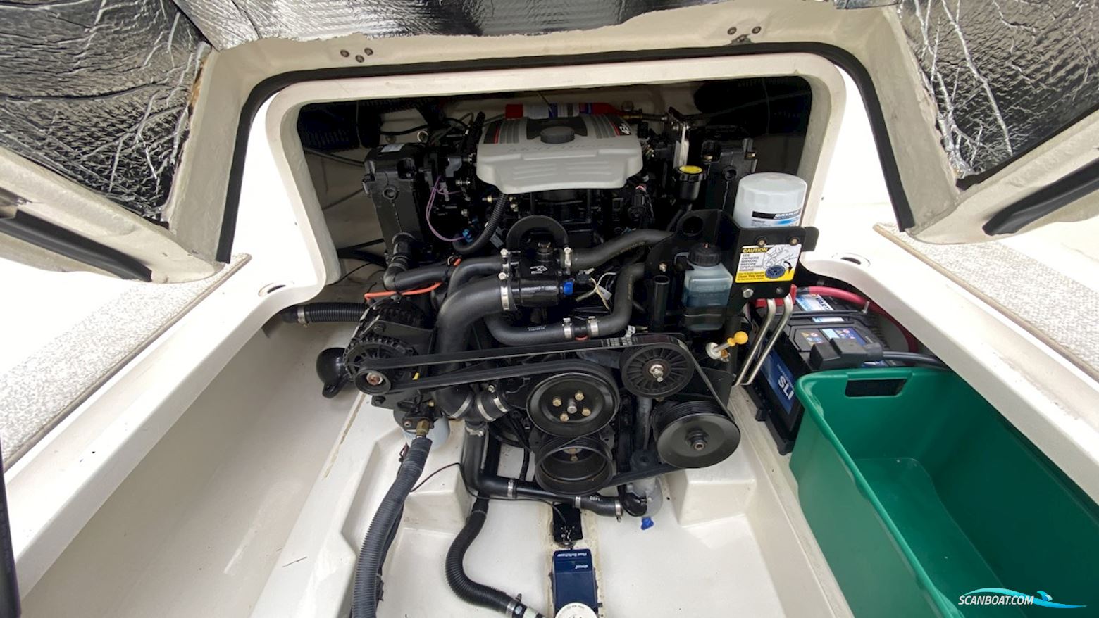 Sea Ray 235 WEEKENDER