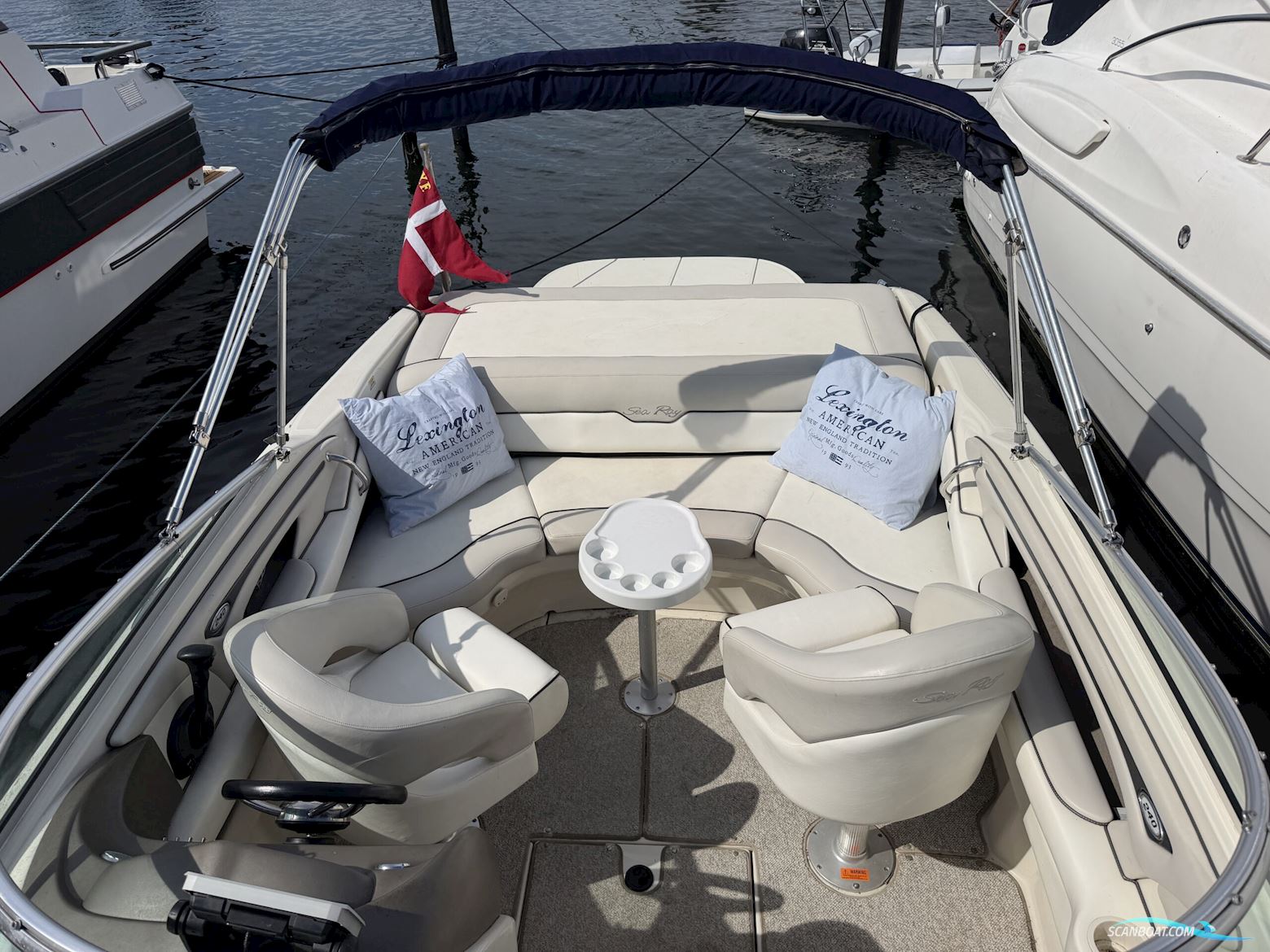 Sea Ray 240 Sun Sport