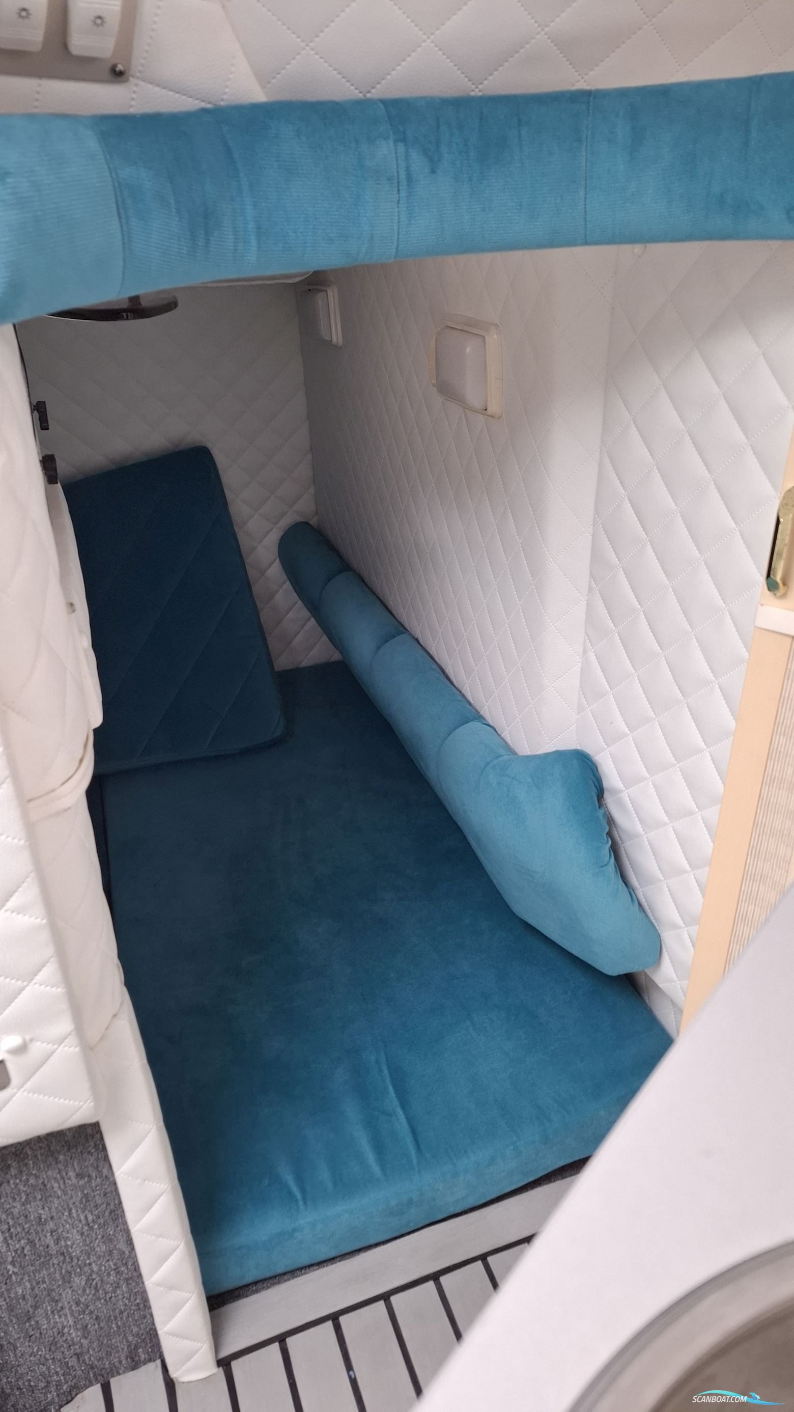 Sea Ray 240 Sundancer