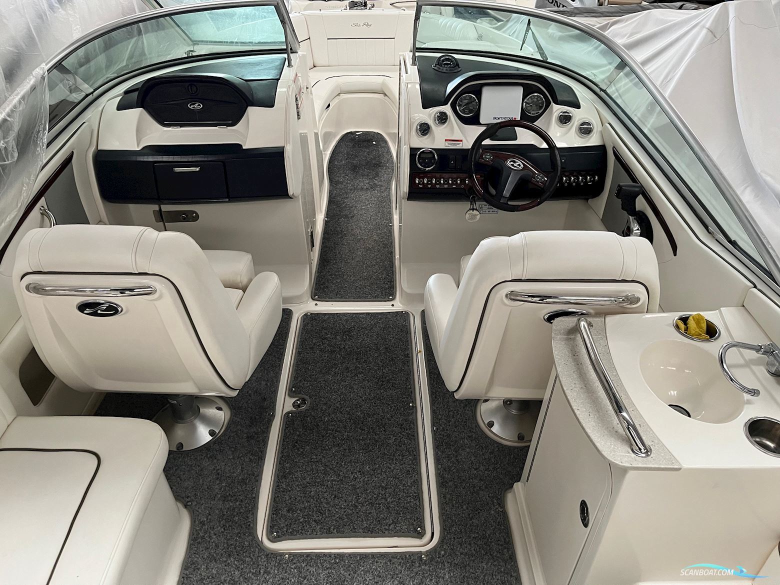Sea Ray 250 SLX