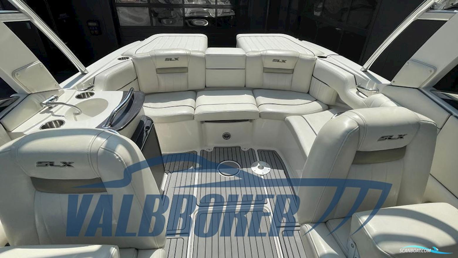 Sea Ray 250 SLX