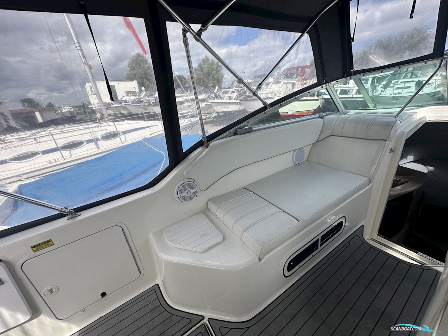 Sea Ray 250 Sundancer