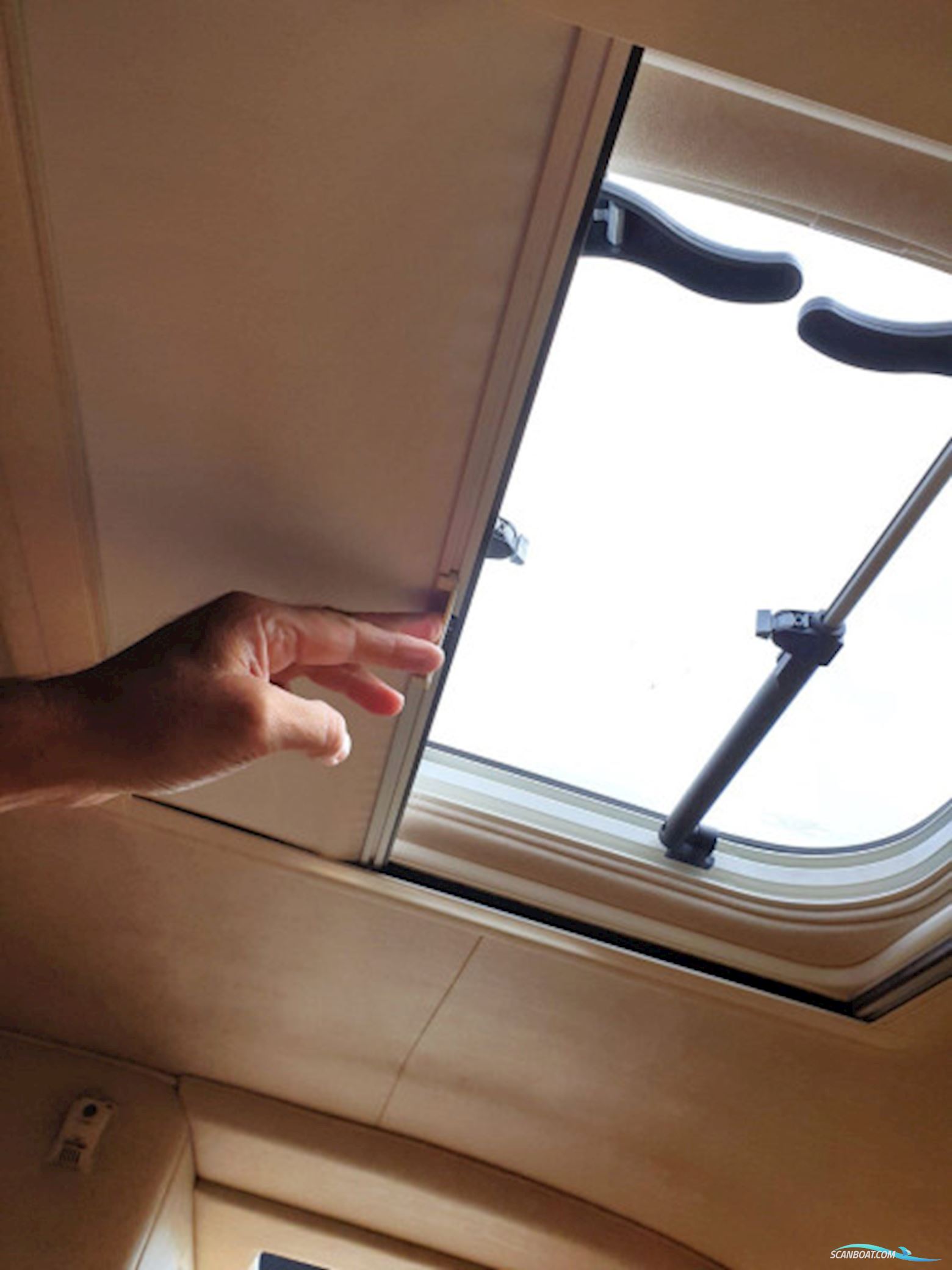 Sea Ray 255 Sundancer