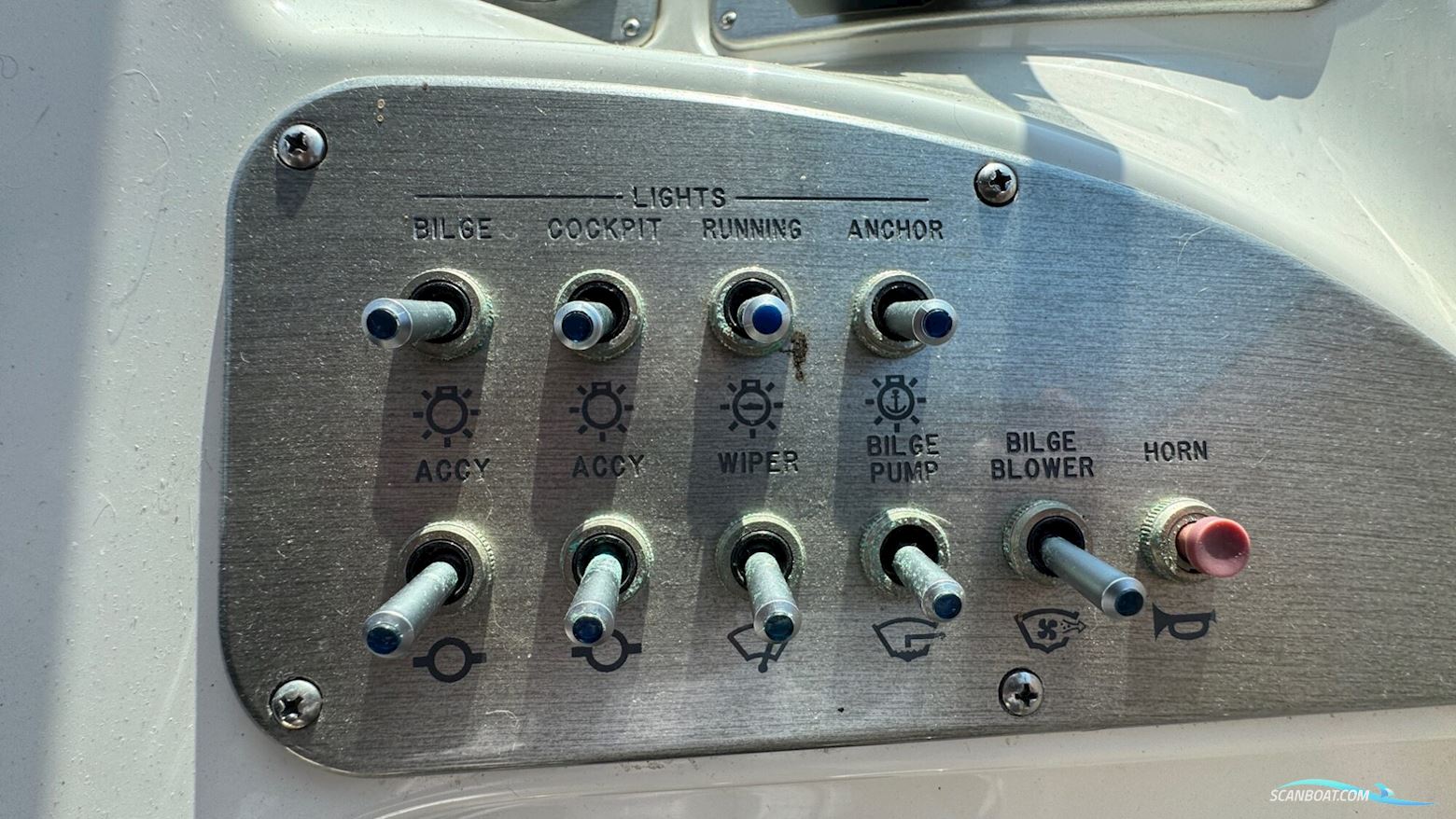 Sea Ray 255 Sundancer