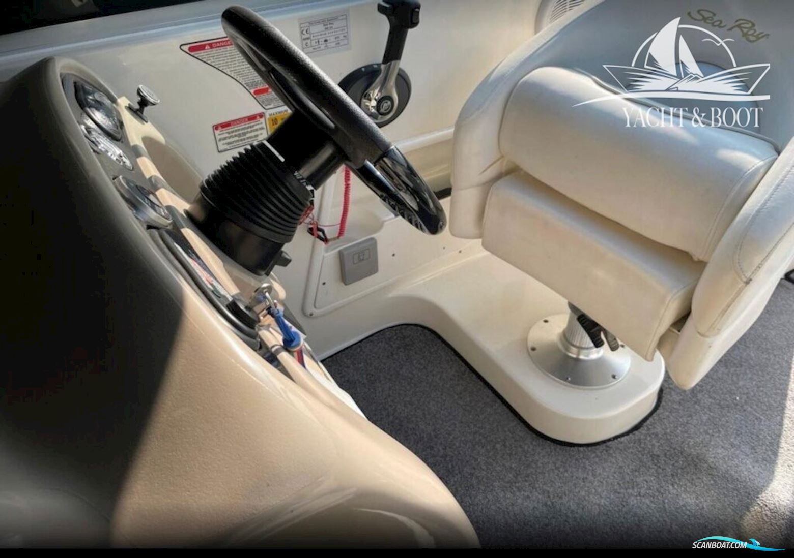 Sea Ray 260 Sundancer