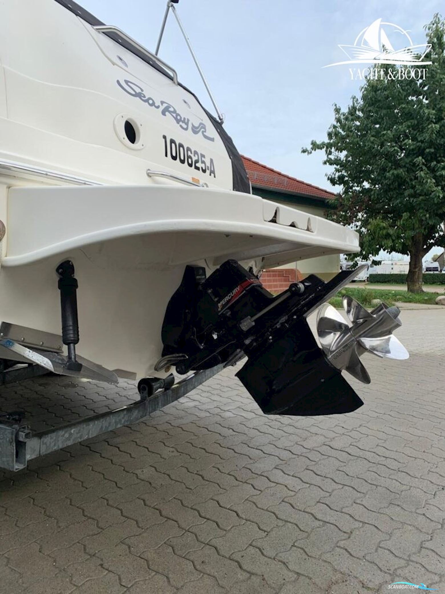 Sea Ray 260 Sundancer