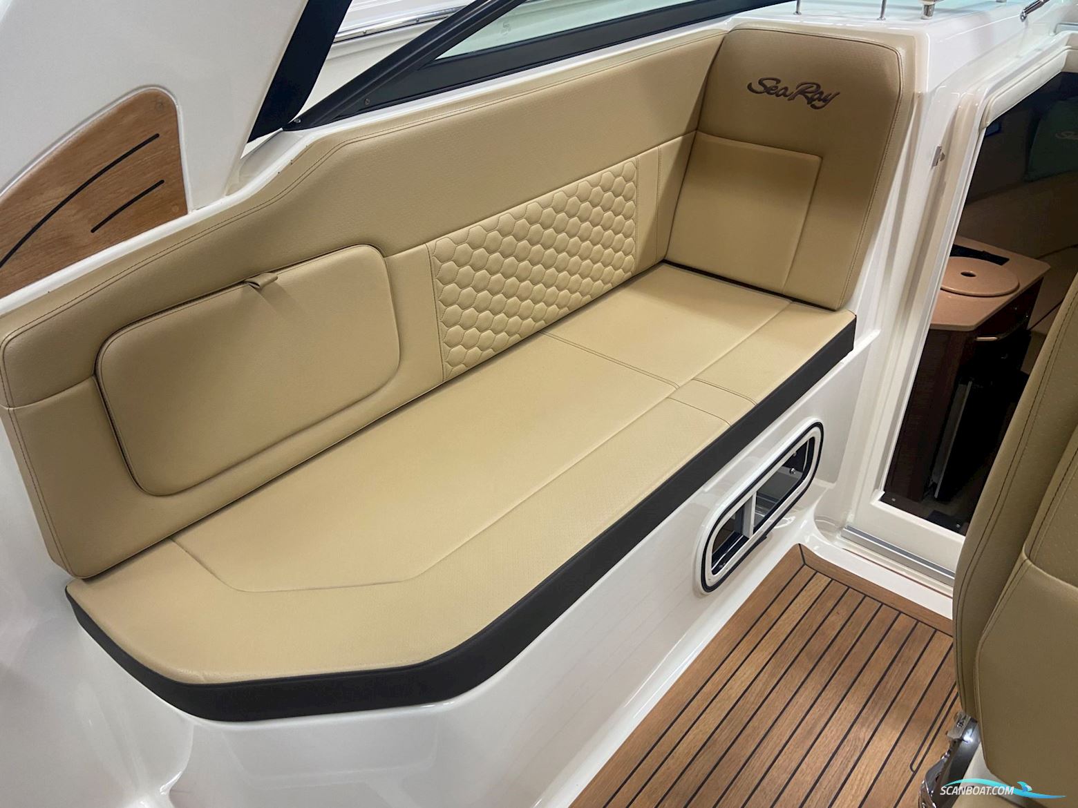 Sea Ray 265 Sundancer