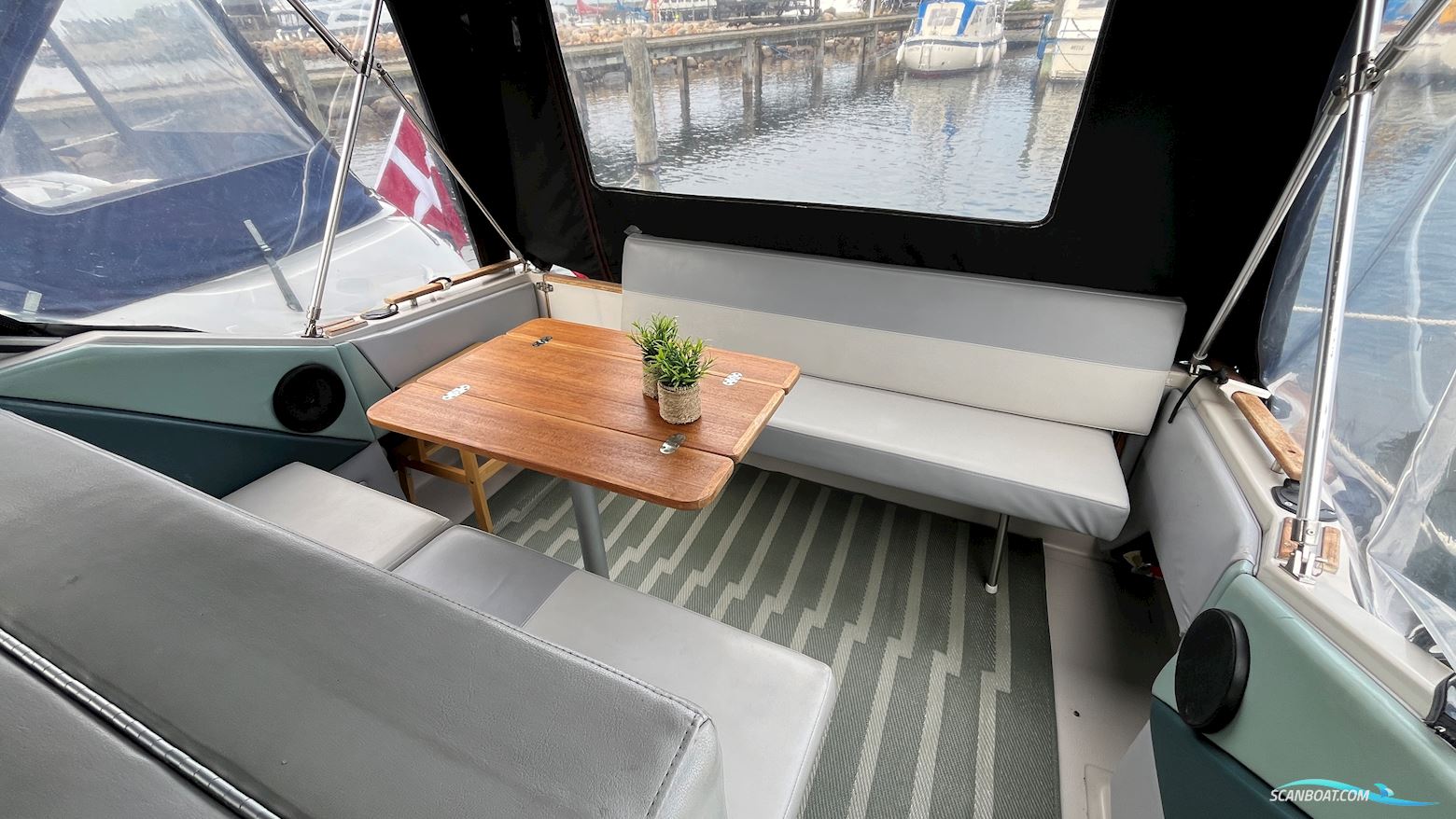 Sea Ray 268 Sundancer