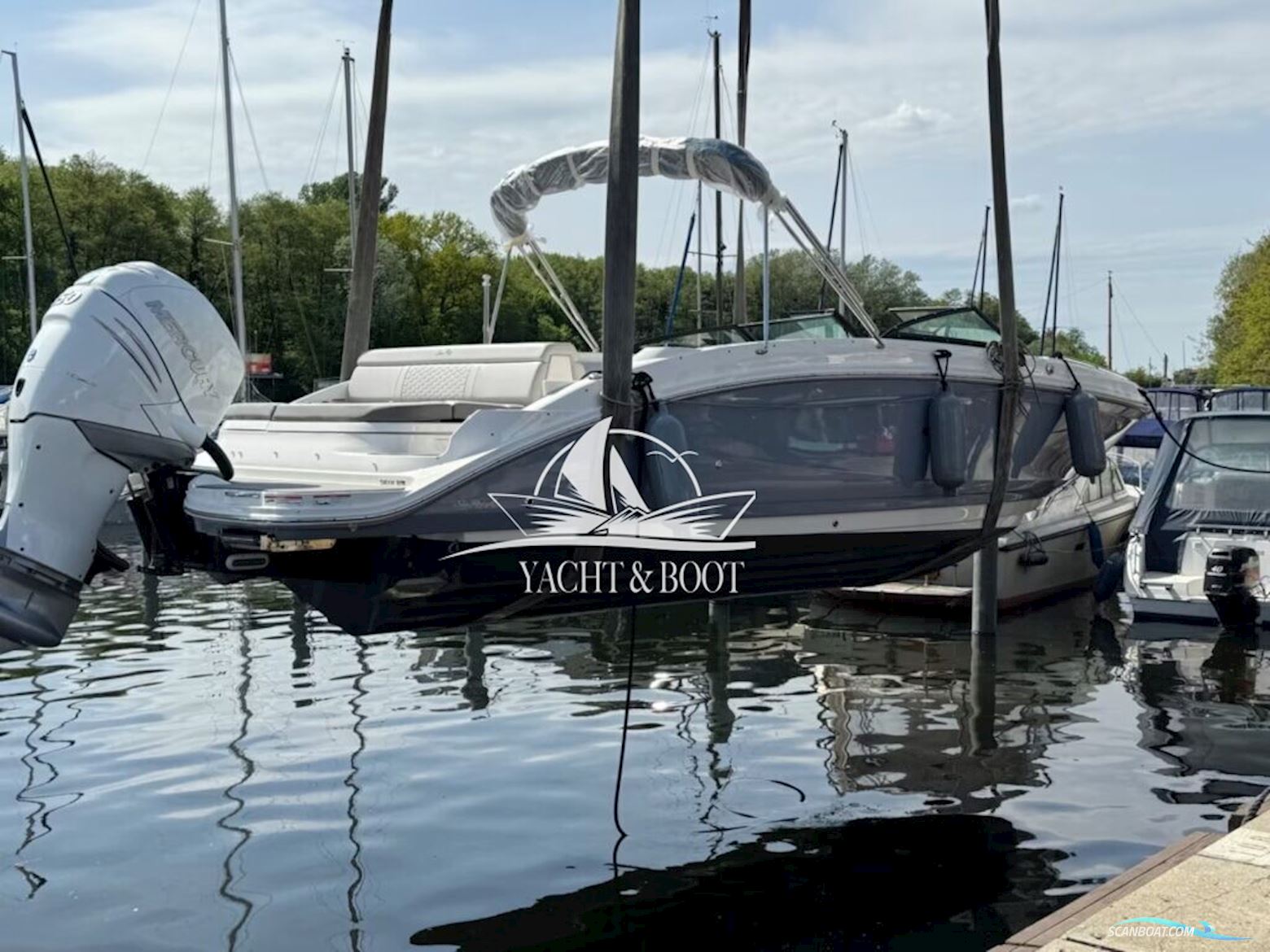 Sea Ray 270 SDX