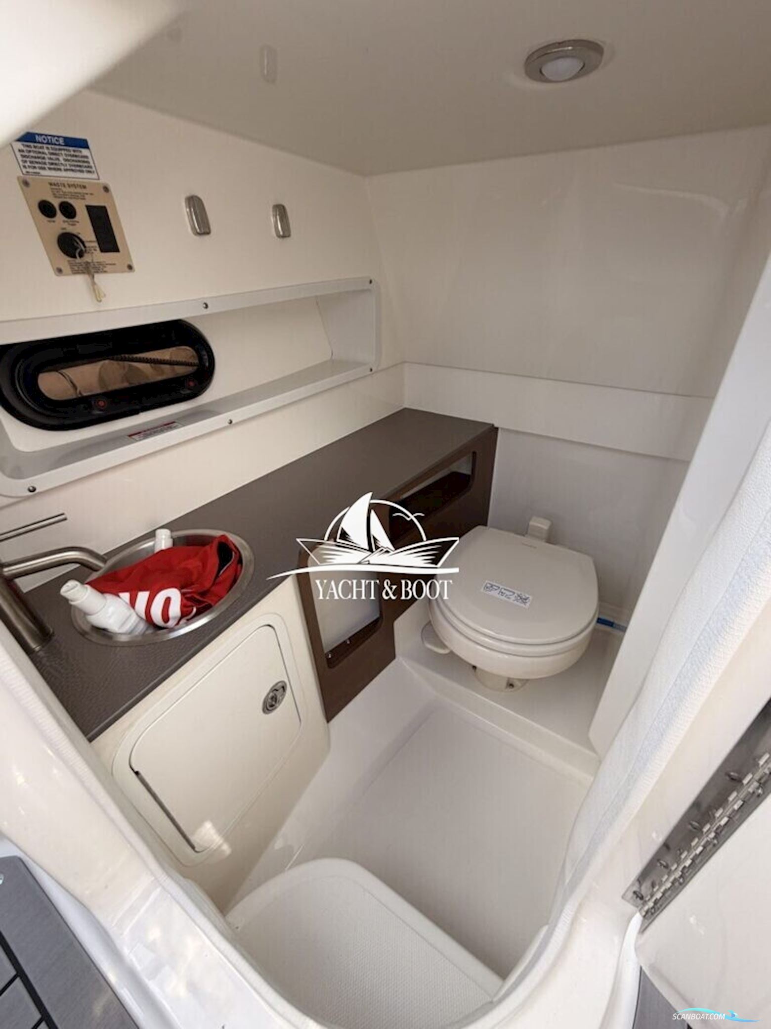 Sea Ray 270 SDX