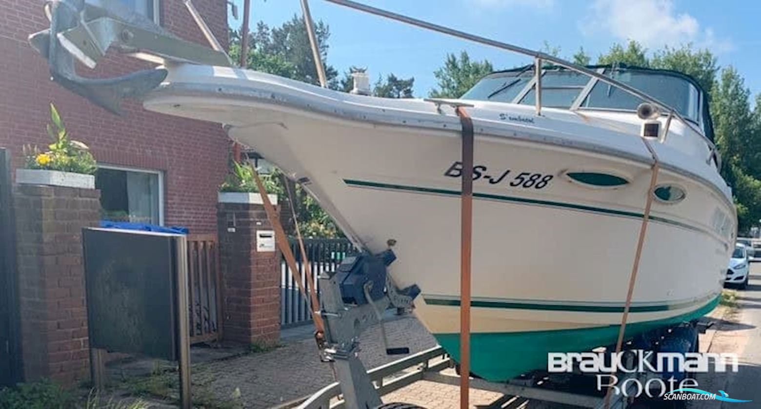 Sea Ray 270 Weekender