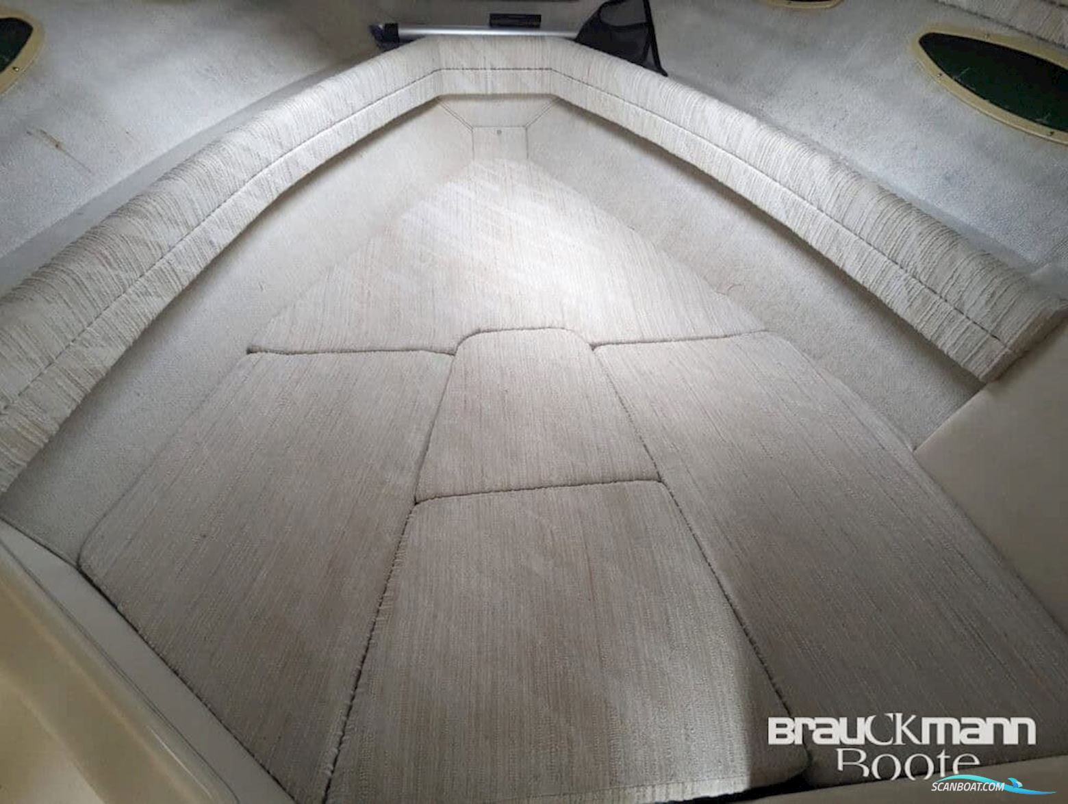 Sea Ray 270 Weekender