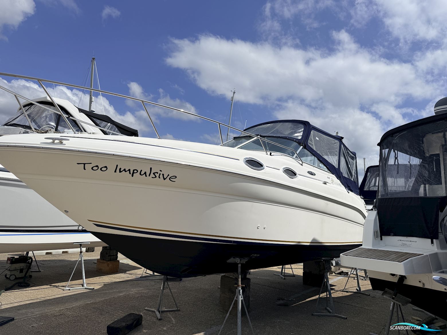 Sea Ray 275 Sundancer Motorbåd 2002, med Mercruiser motor, England