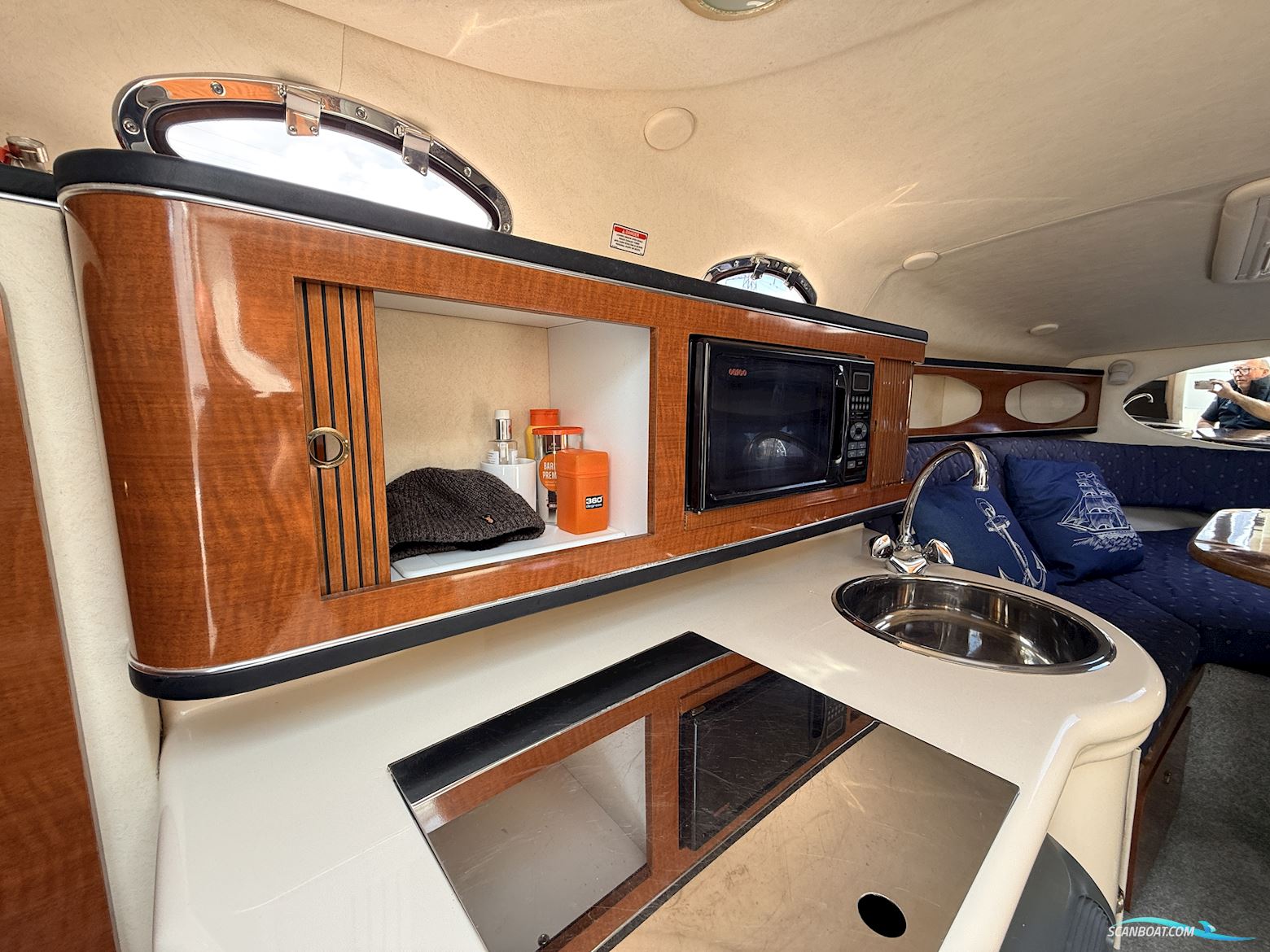 Sea Ray 275 Sundancer