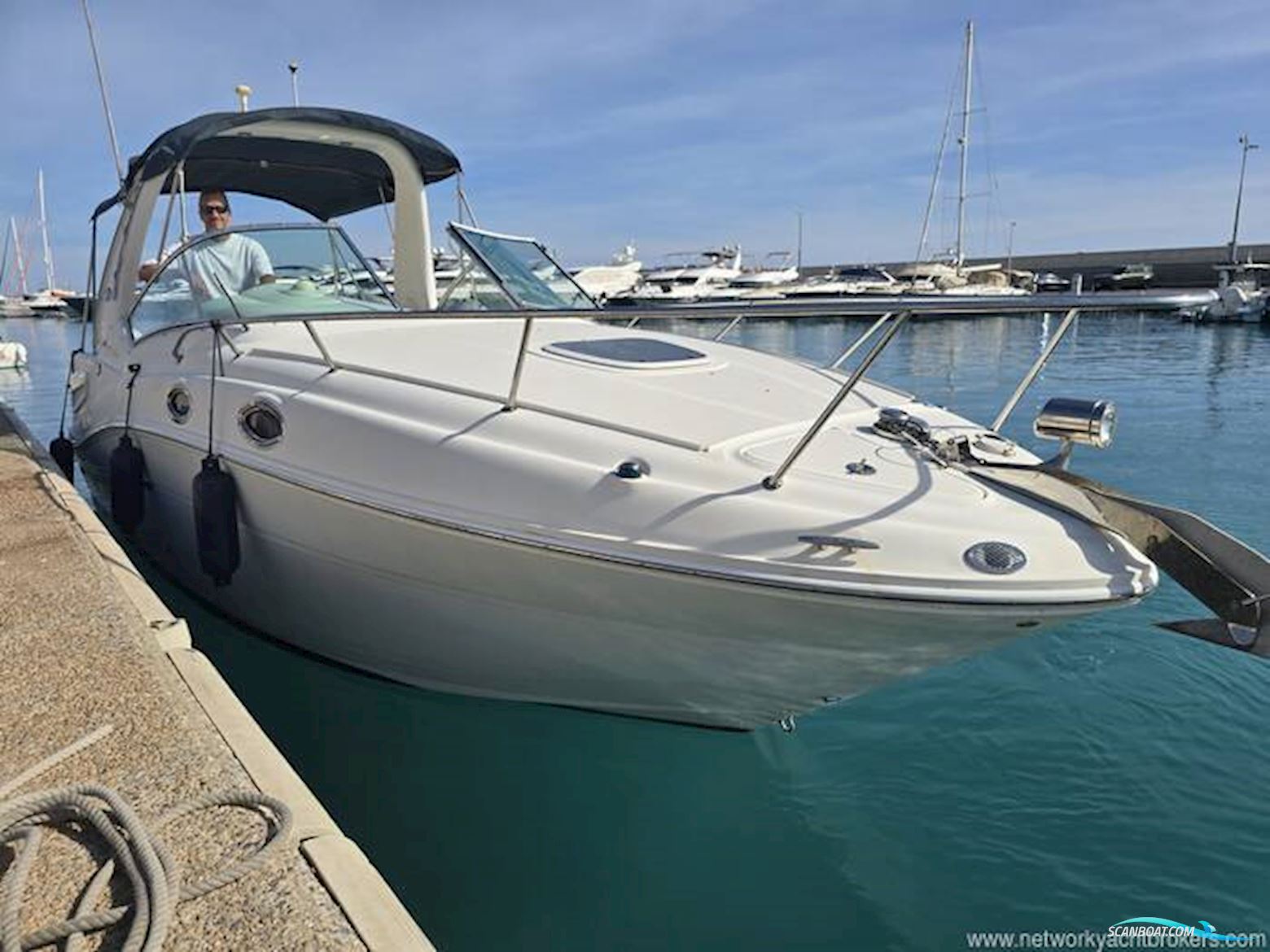 Sea Ray 275 Sundancer