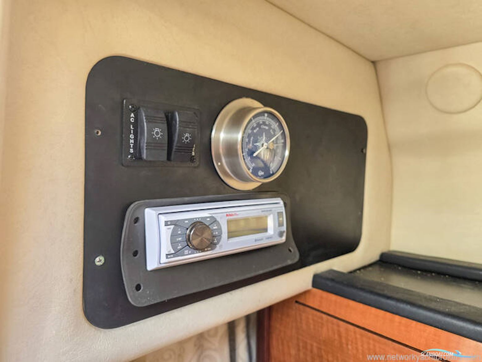 Sea Ray 275 Sundancer