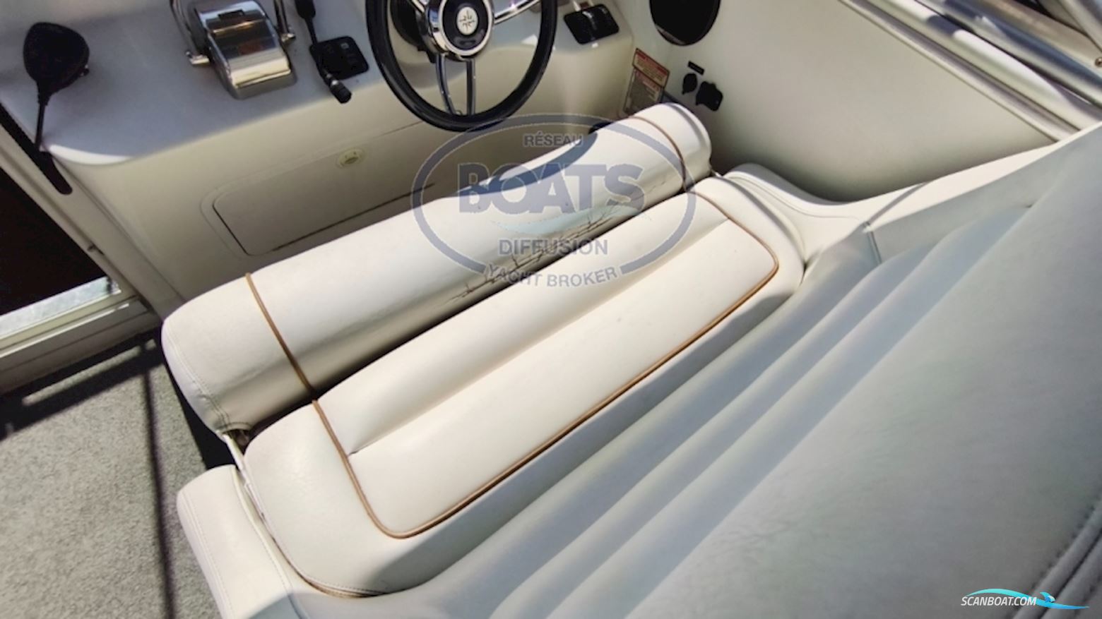 Sea Ray 290 Amberjack