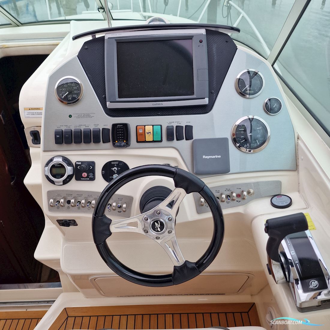 Sea Ray 305 Sundancer