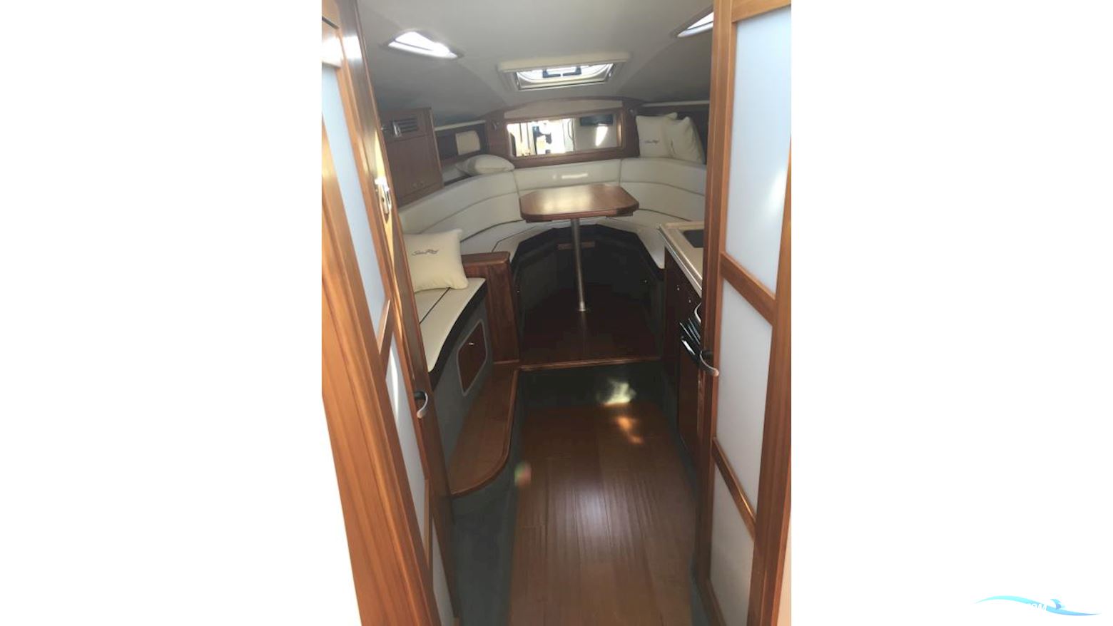 Sea Ray 305 Sundancer