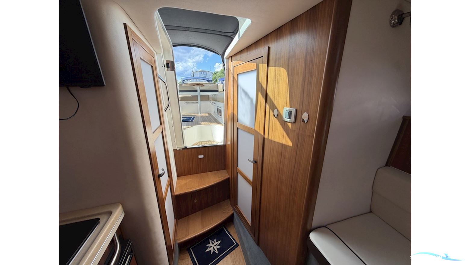 Sea Ray 305 SUNDANCER