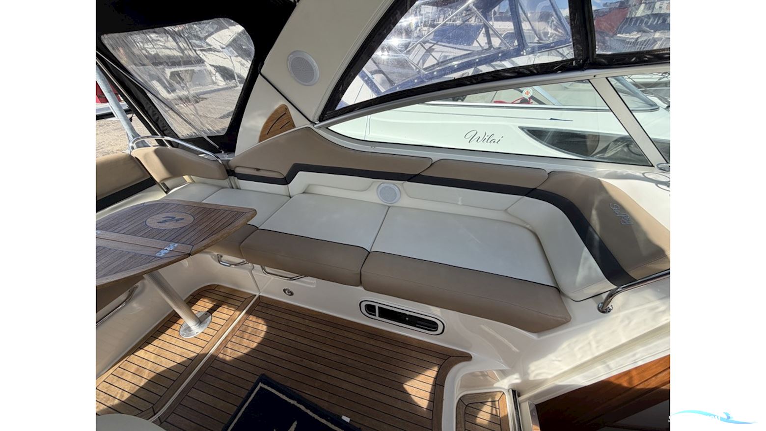 Sea Ray 305 SUNDANCER