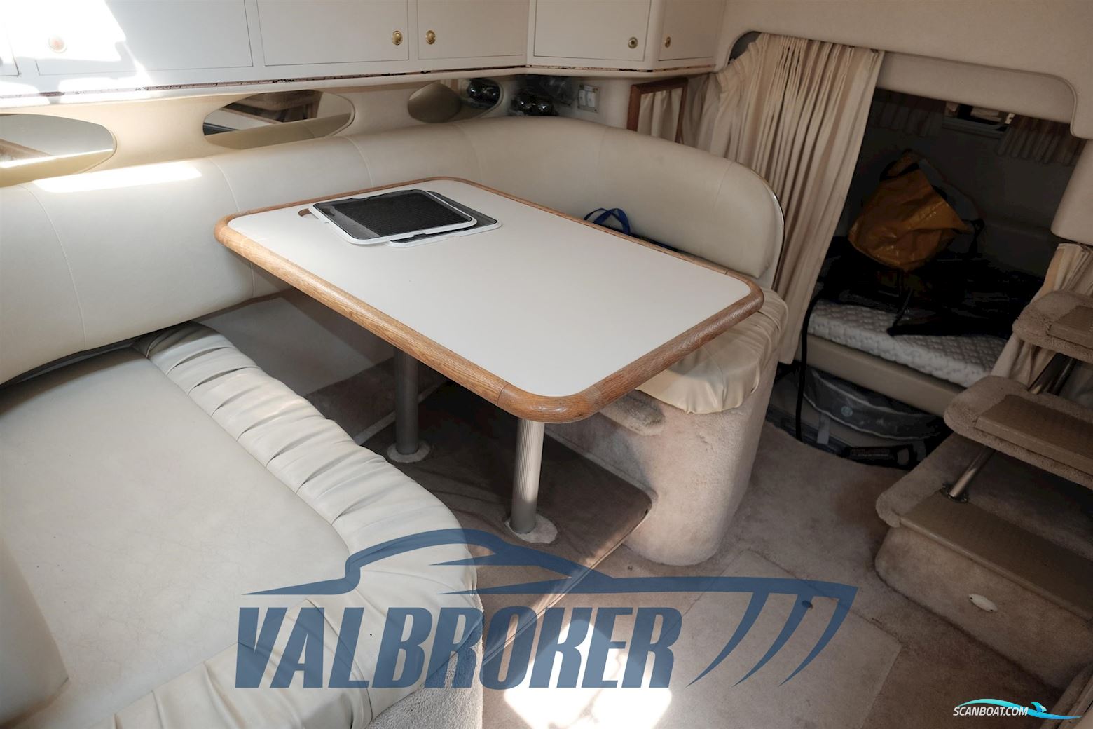 Sea Ray 310 Sundancer