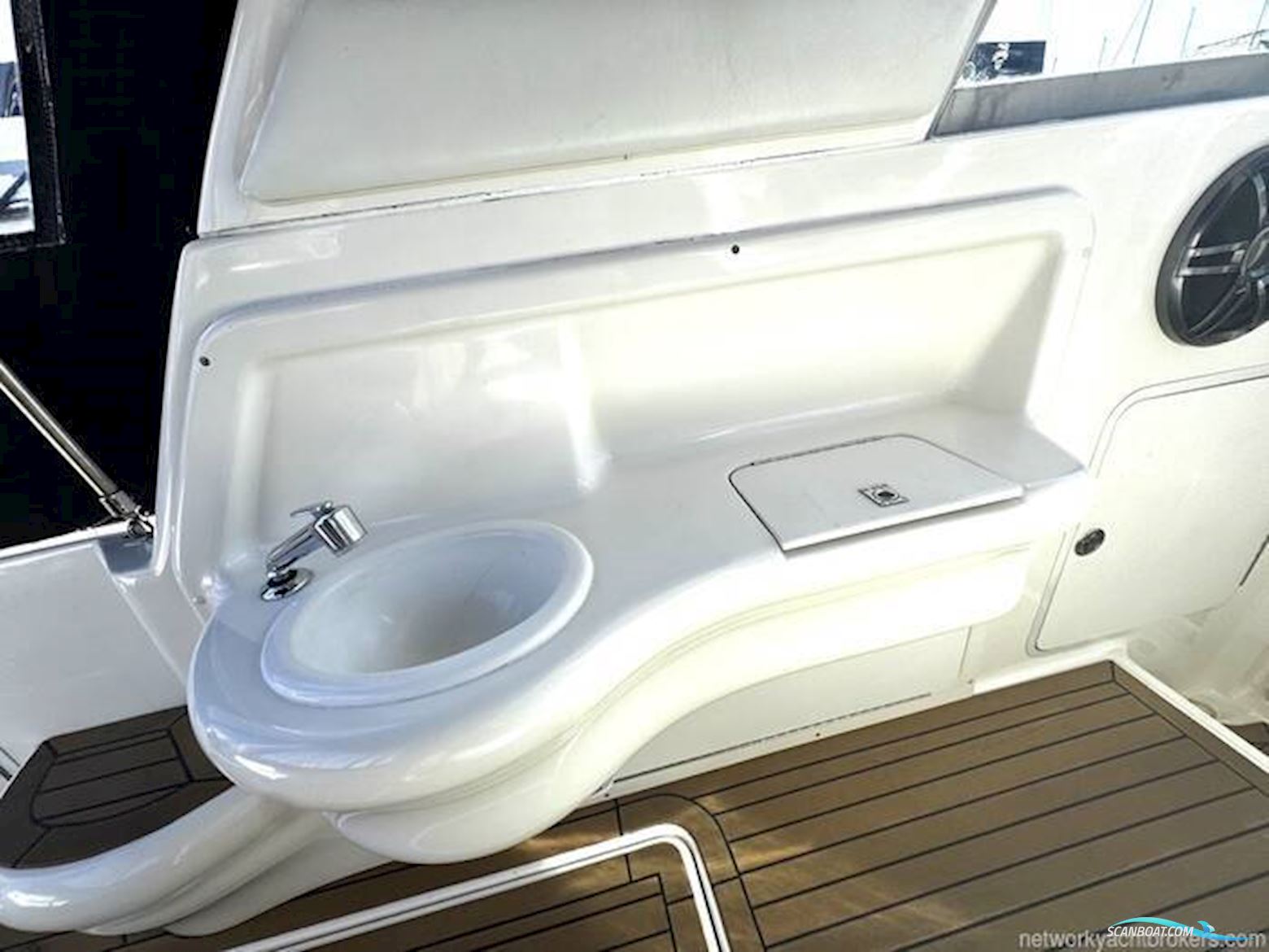 Sea Ray 310 Sundancer