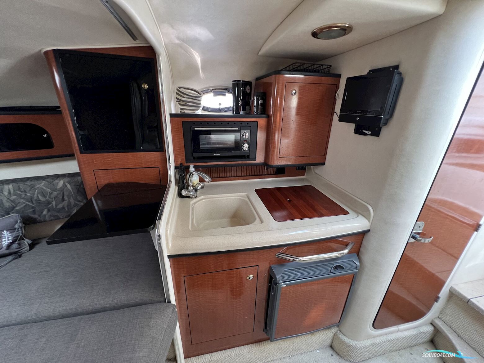 Sea Ray 315 Sundancer NY KALECHE