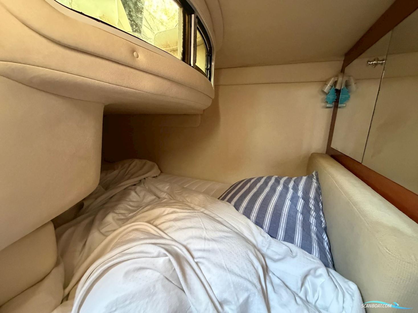 Sea Ray 315 Sundancer