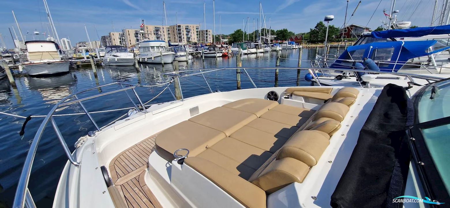 Sea Ray 320 Sundancer