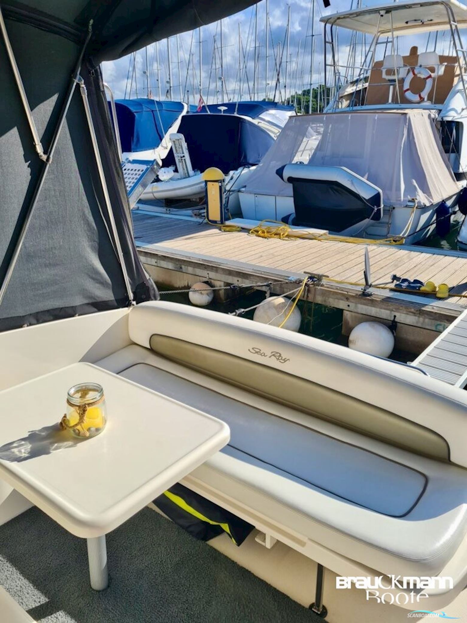 Sea Ray 335 Sundancer