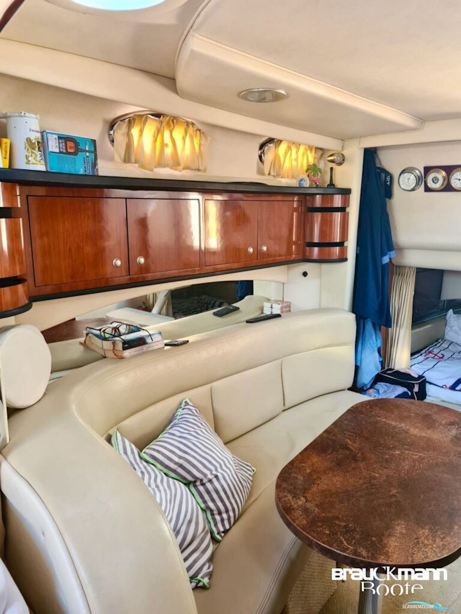 Sea Ray 335 Sundancer