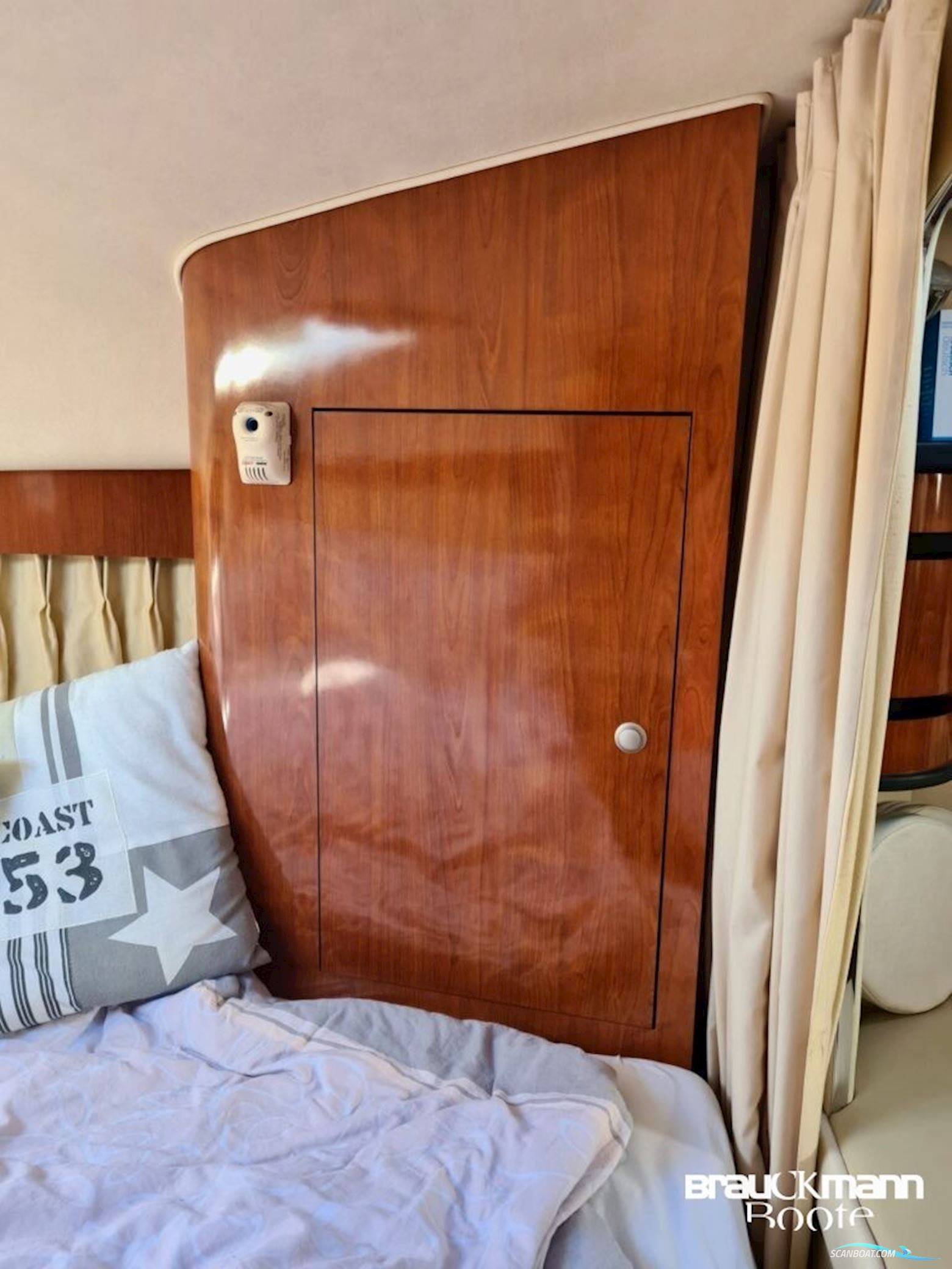 Sea Ray 335 Sundancer